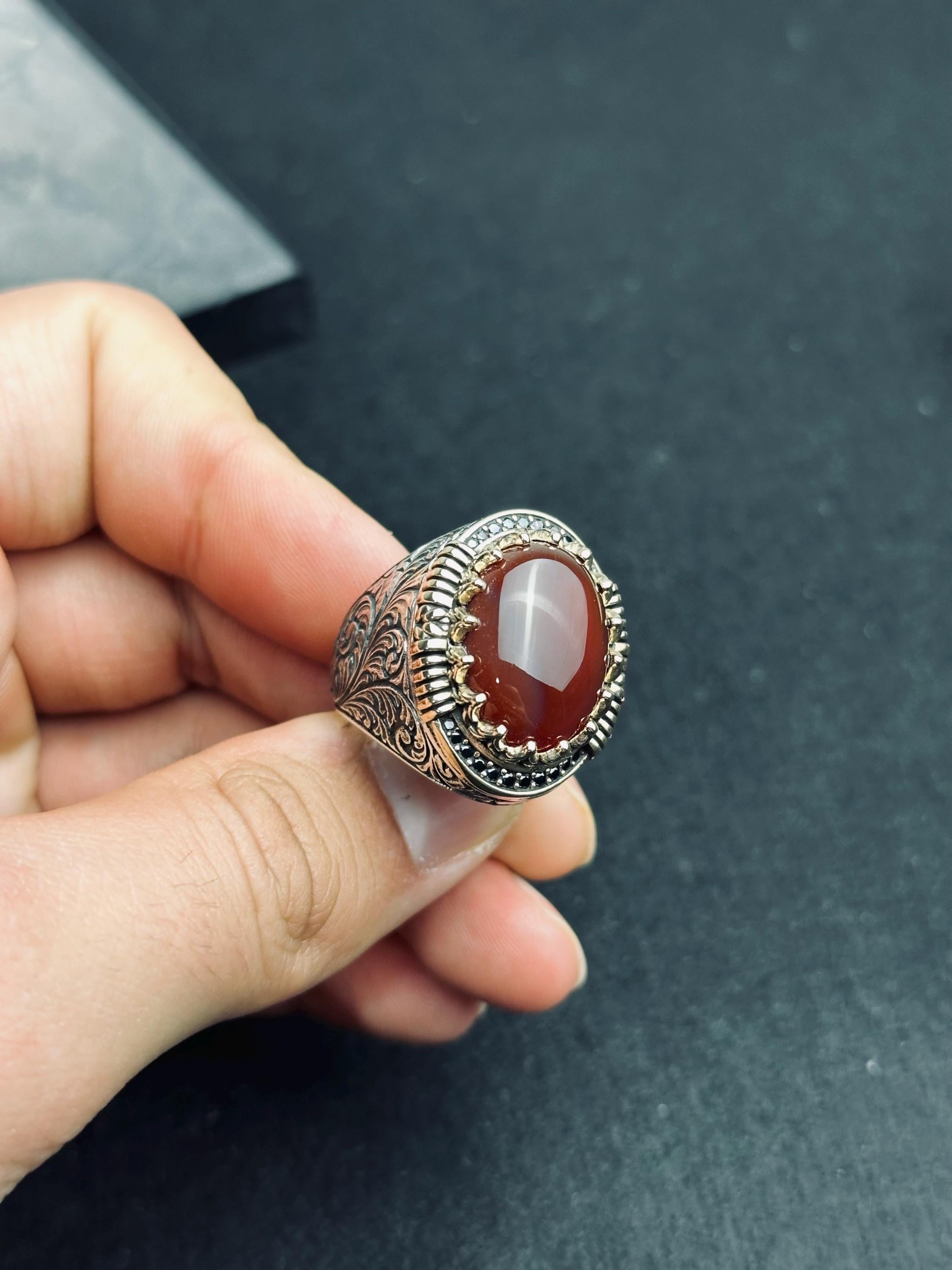 Erkek Kırmızı Akik Yüzük: Oval Akik Taşı, Gümüş