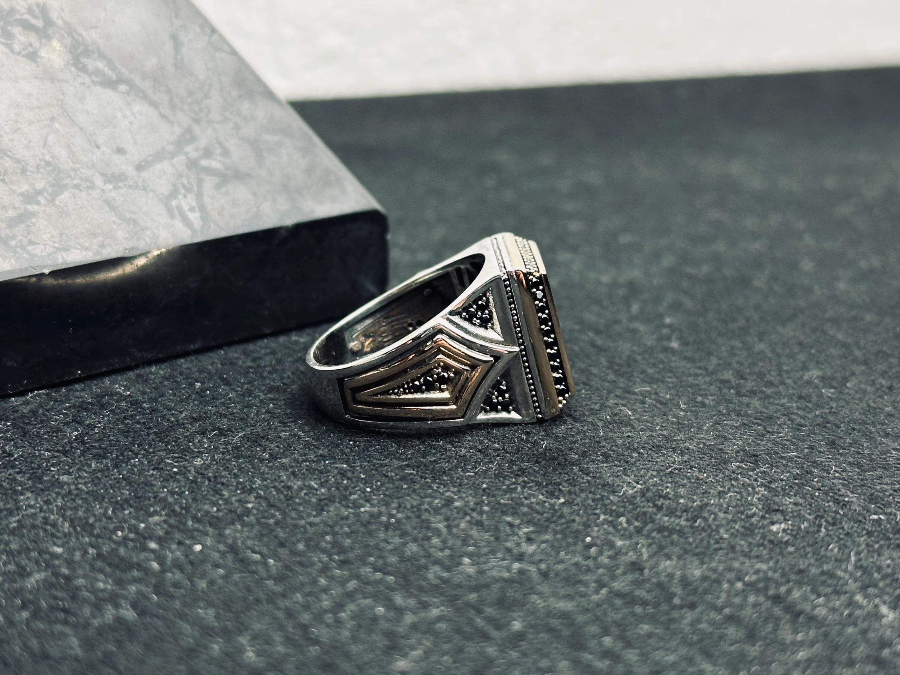 Arapça Ayet Yüzük: Minimal Türk Takısı (Kare Sterlin Gümüş)