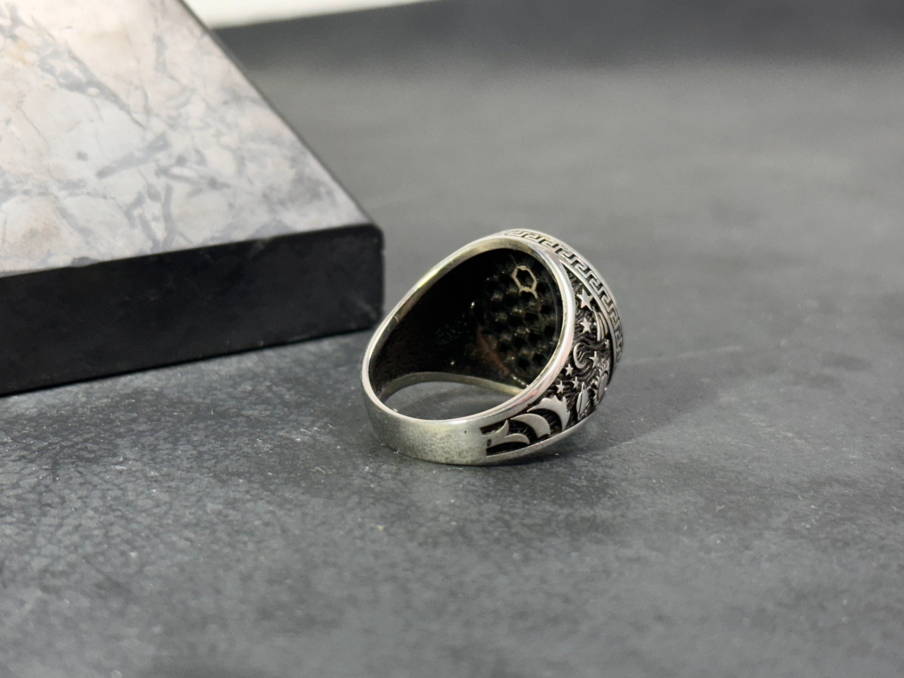 Koç Burcu Mühür Yüzüğü: Gümüş Astroloji Takıları