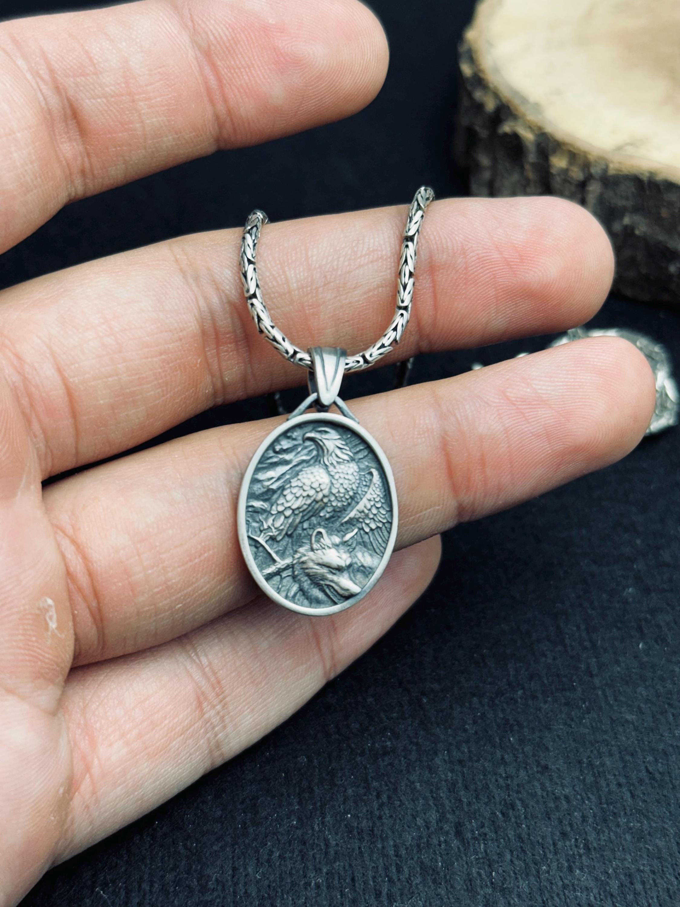 Kel Kartal Kolye: Som Gümüş - El Yapımı Süzülen Kuş