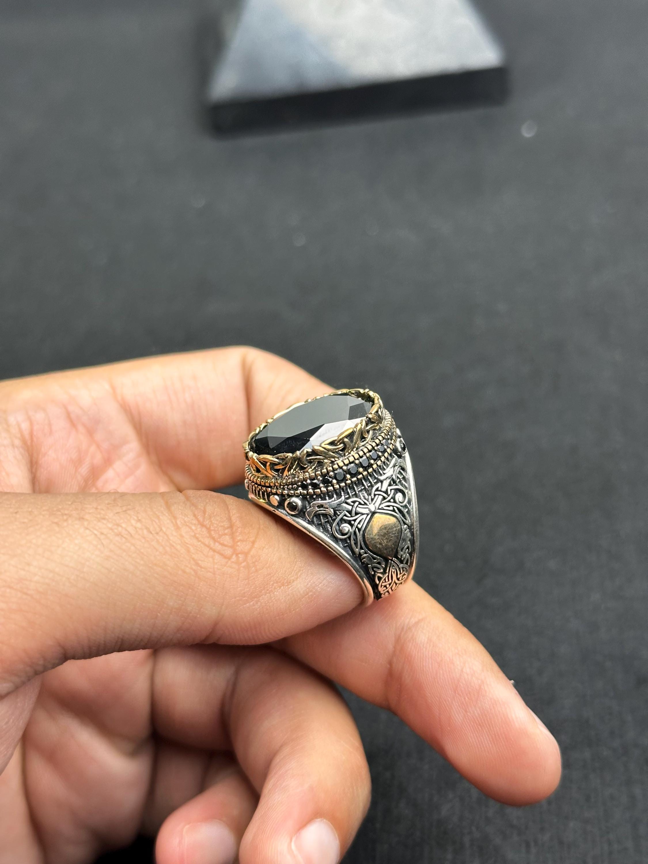 Erkek Siyah Zirkon Yüzük, Oval Gümüş (El Yapımı, Oyma)