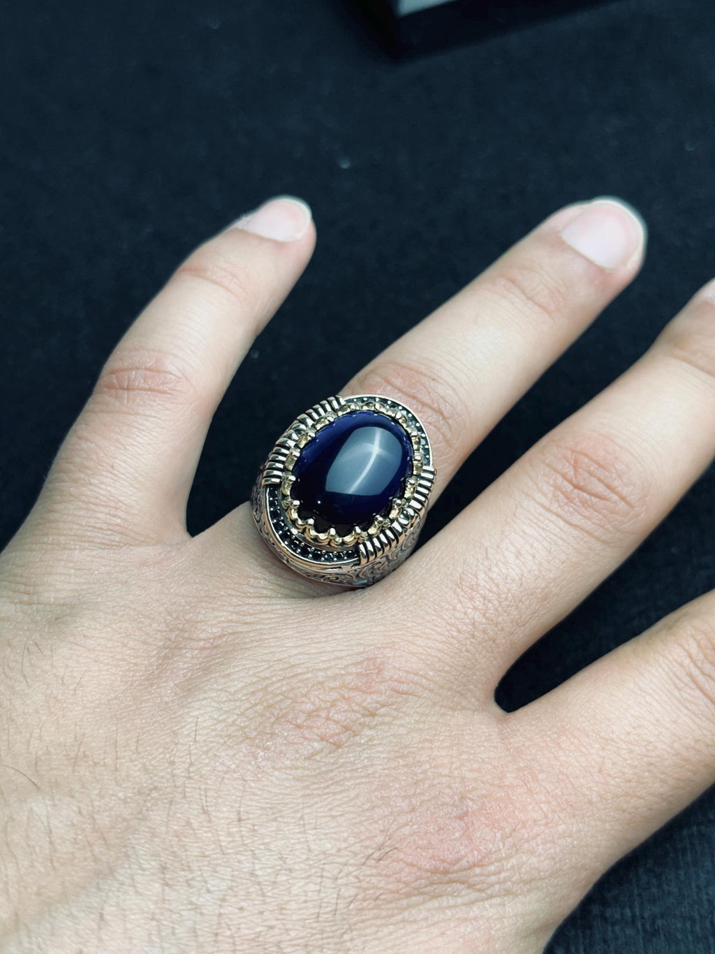 Viking Safir Yüzük, Ejderha Oymalı, Som Gümüş (Erkek Boyutunda)