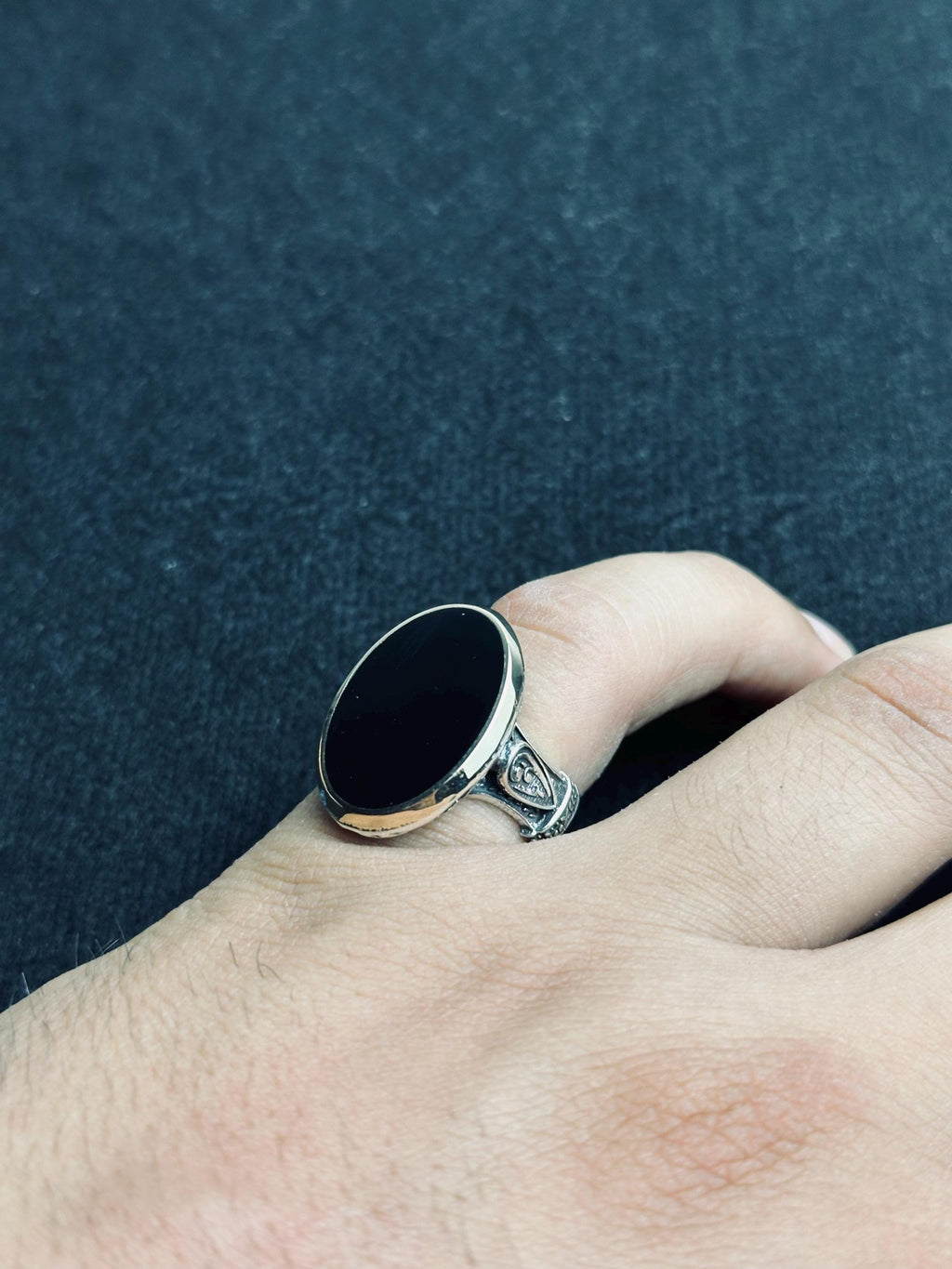 Oval Siyah Oniks Yüzük - El Yapımı Gümüş, Unisex Tarz