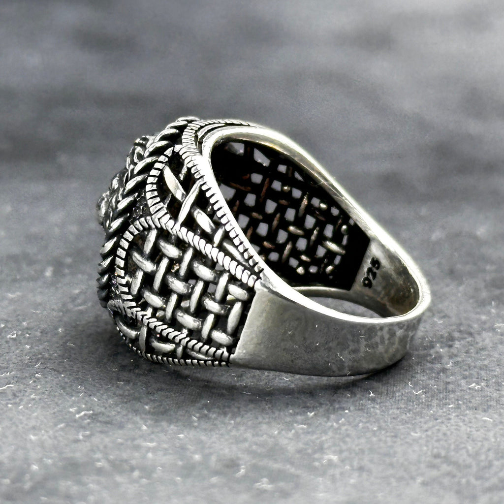Som Gümüş Aslan Burcu Yüzüğü: Aslan Başı, Halat İşlemeli