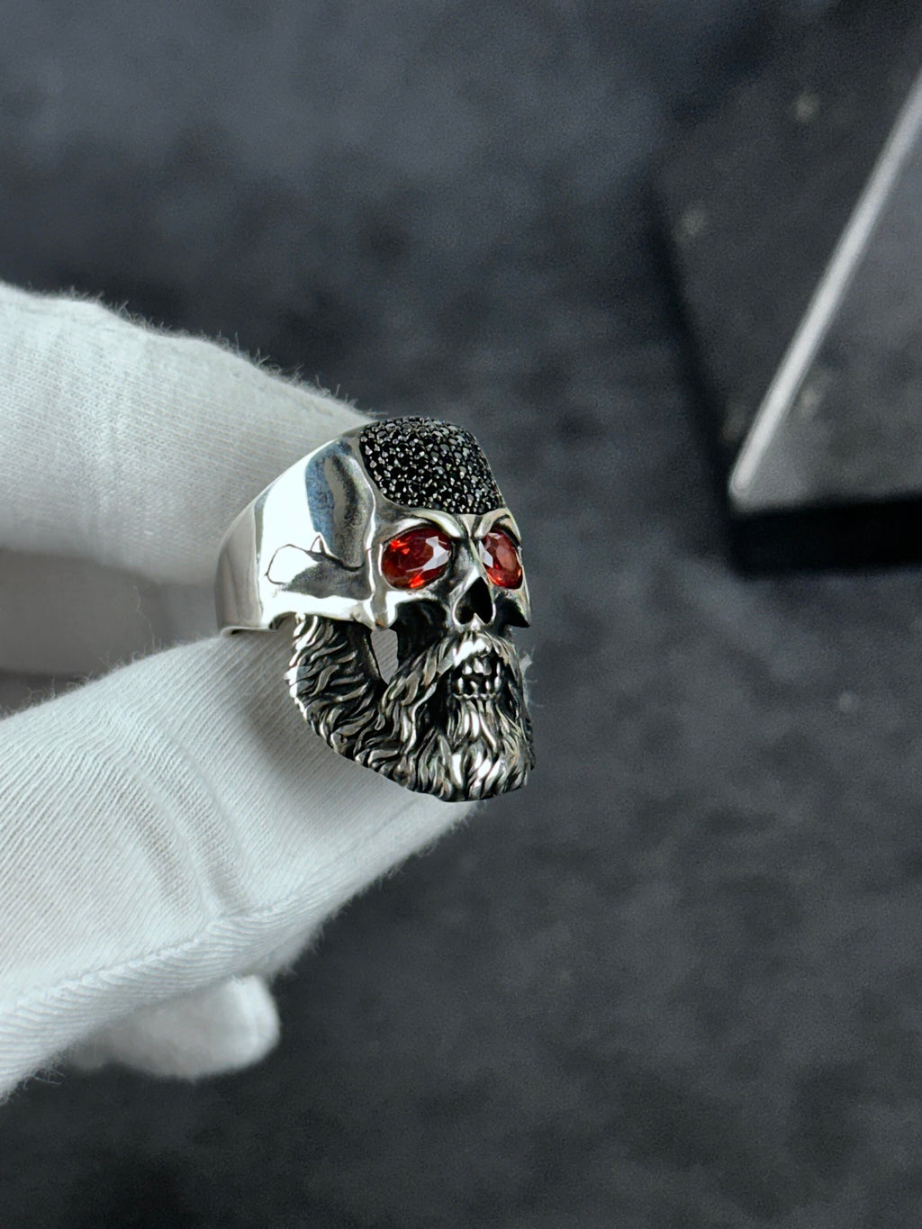 925 Ayar Gümüş Kurukafa Yüzük - Zirkon Gözlü Gotik Tasarım
