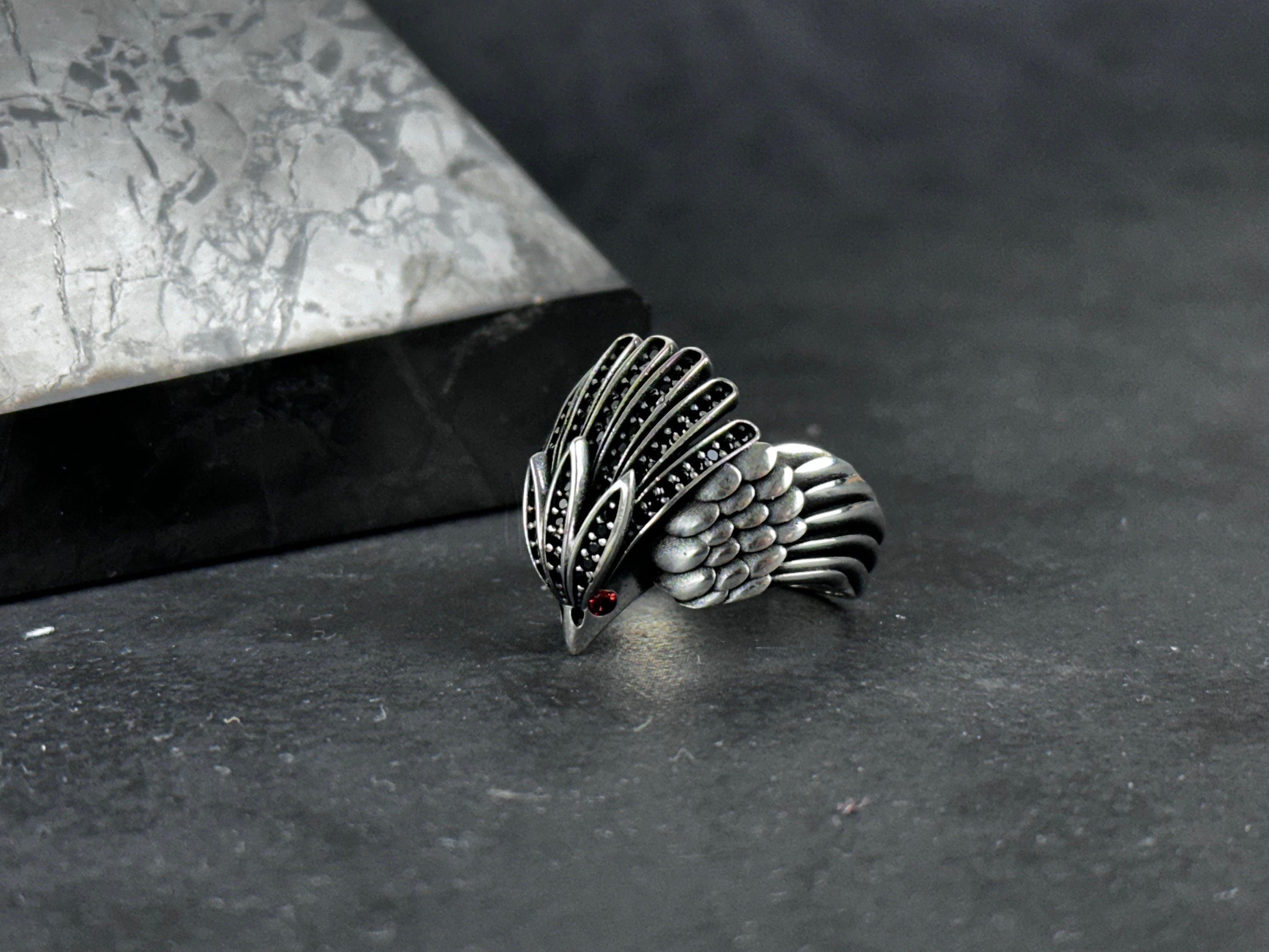 Zanaatkar Gümüş Kartal Yüzük (El Yapımı, Som 925)