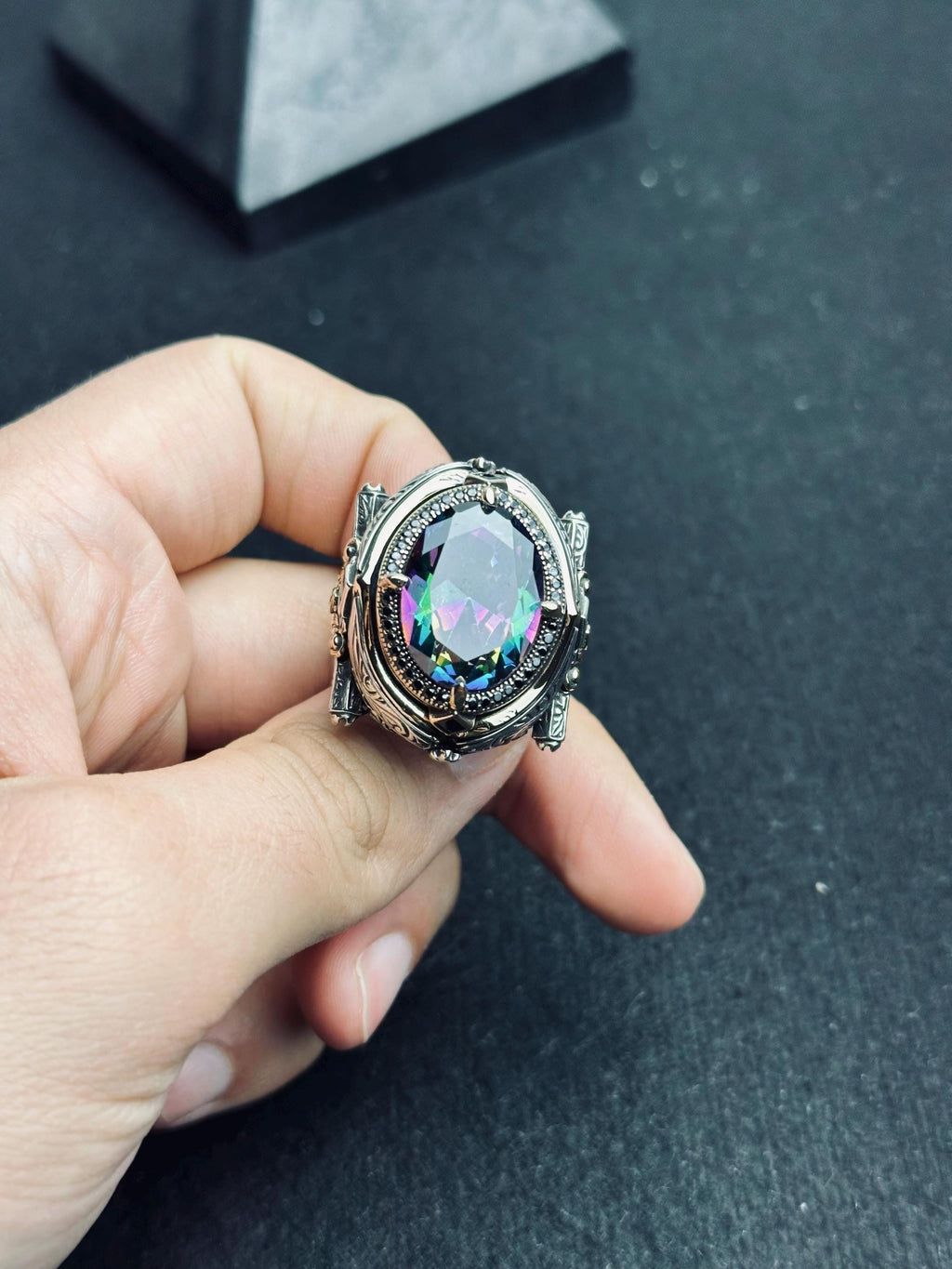Erkek Mistk Topaz Yüzük: Cesur Gümüş İfade - Türkiye'de El Yapımı