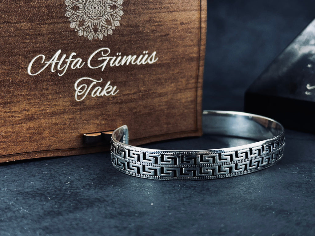 925 Ayar Gümüş Yunan Anahtarı Bileklik - El Yapımı Unisex Kelepçe