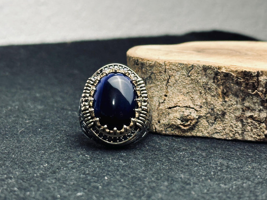 Viking Safir Yüzük, Ejderha Oymalı, Som Gümüş (Erkek Boyutunda)
