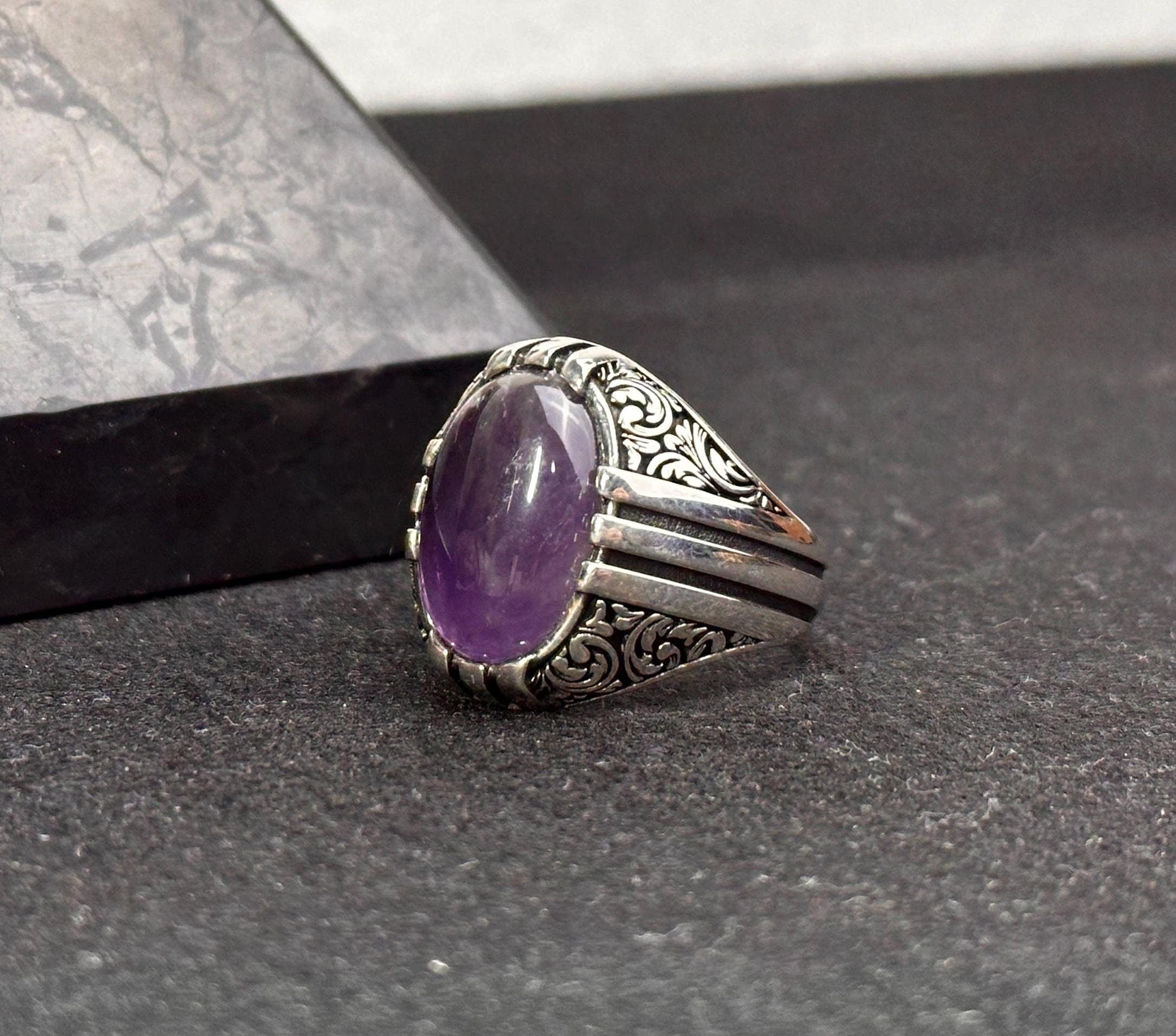 Ametist Değerli Taş Yüzük: El Yapımı Gümüş (Erkek Bedeni)