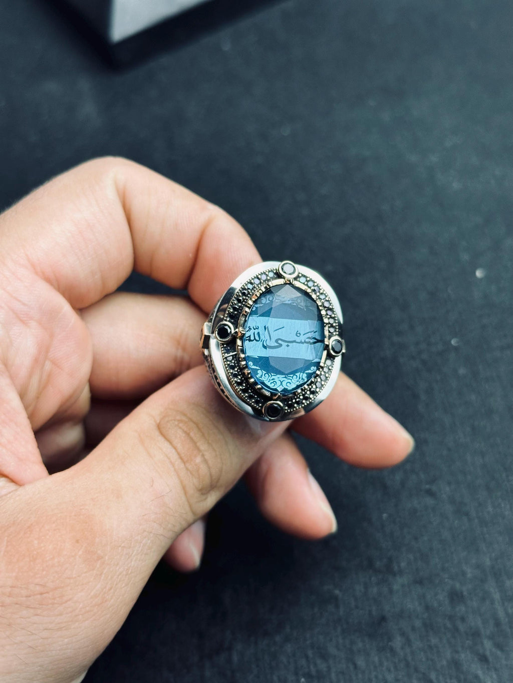 Erkek Gümüş Yüzük: Akuamarin ve Zirkon - Arapça Dua Yazıtlı