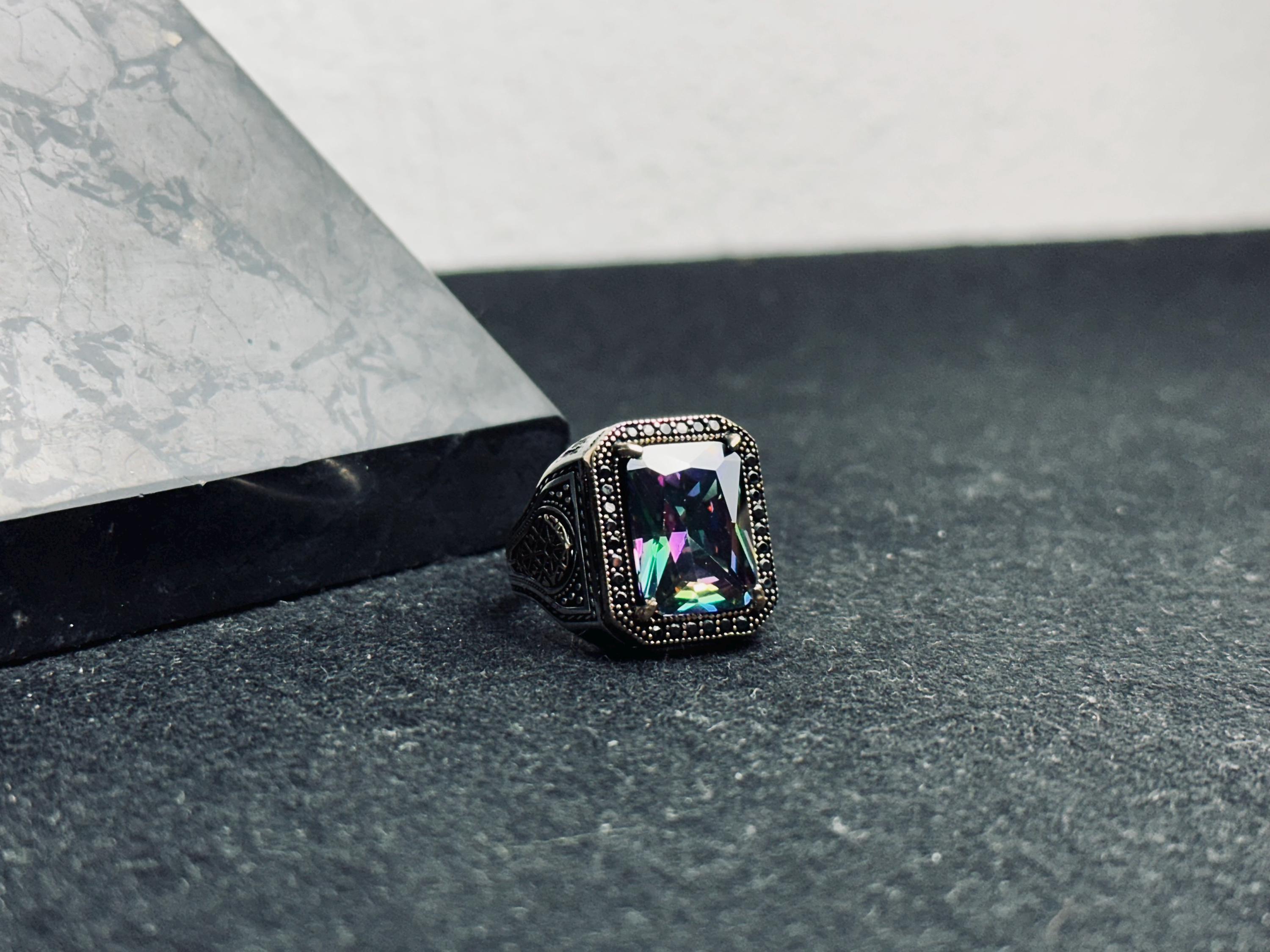 Gümüş Yüzük: Mistk Topaz Taşlı - Vintage Bohem Takı