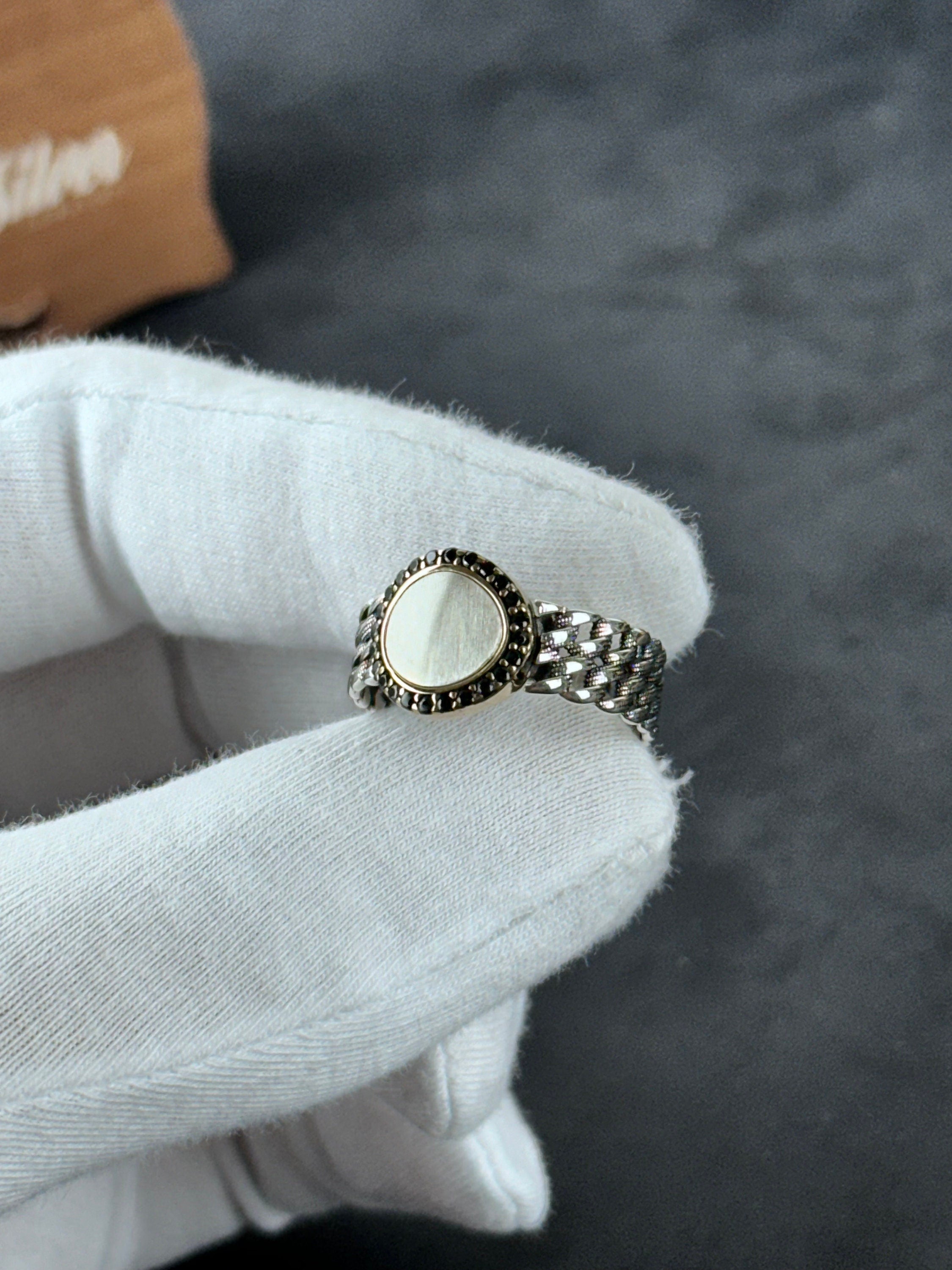 Minimalist Gümüş Yüzük: El Yapımı, Ayarlanabilir Stil