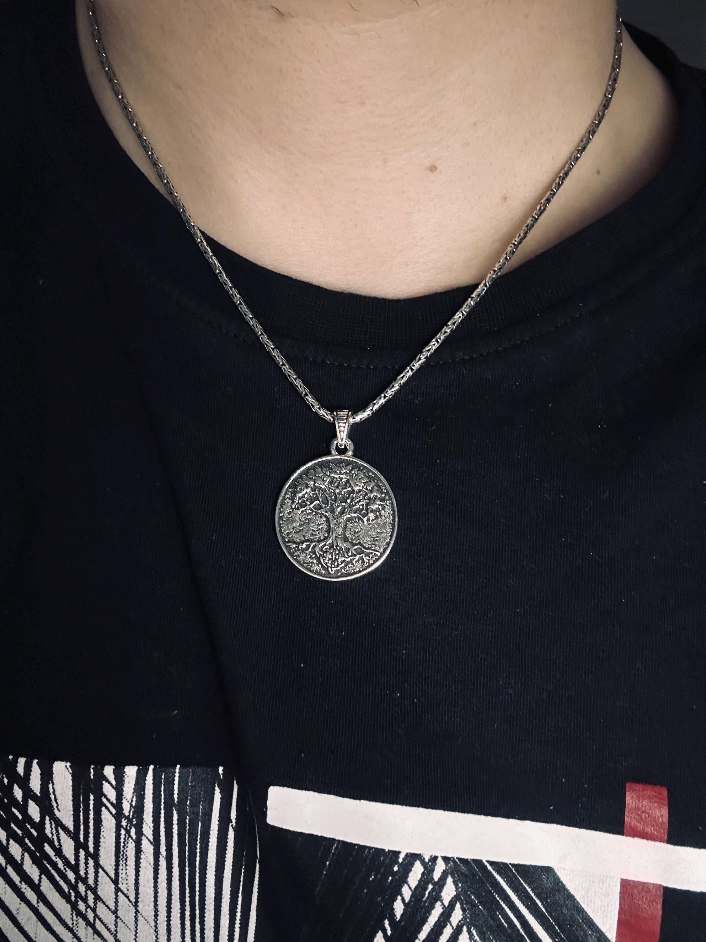 Yggdrasil Gümüş Kolye: El Yapımı Viking Hayat Ağacı Kolye Ucu