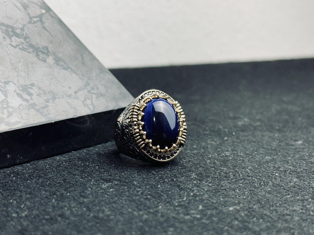 Viking Safir Yüzük, Ejderha Oymalı, Som Gümüş (Erkek Boyutunda)