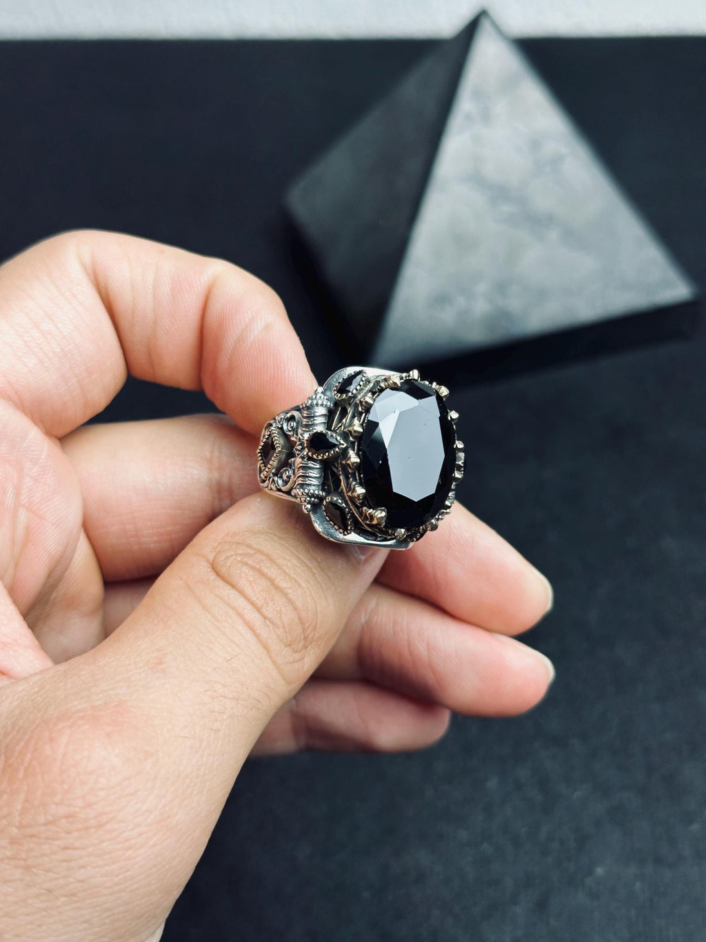 Türk El Yapımı Erkek Yüzük, Siyah Zirkon Geometrik (925 Ayar Gümüş)