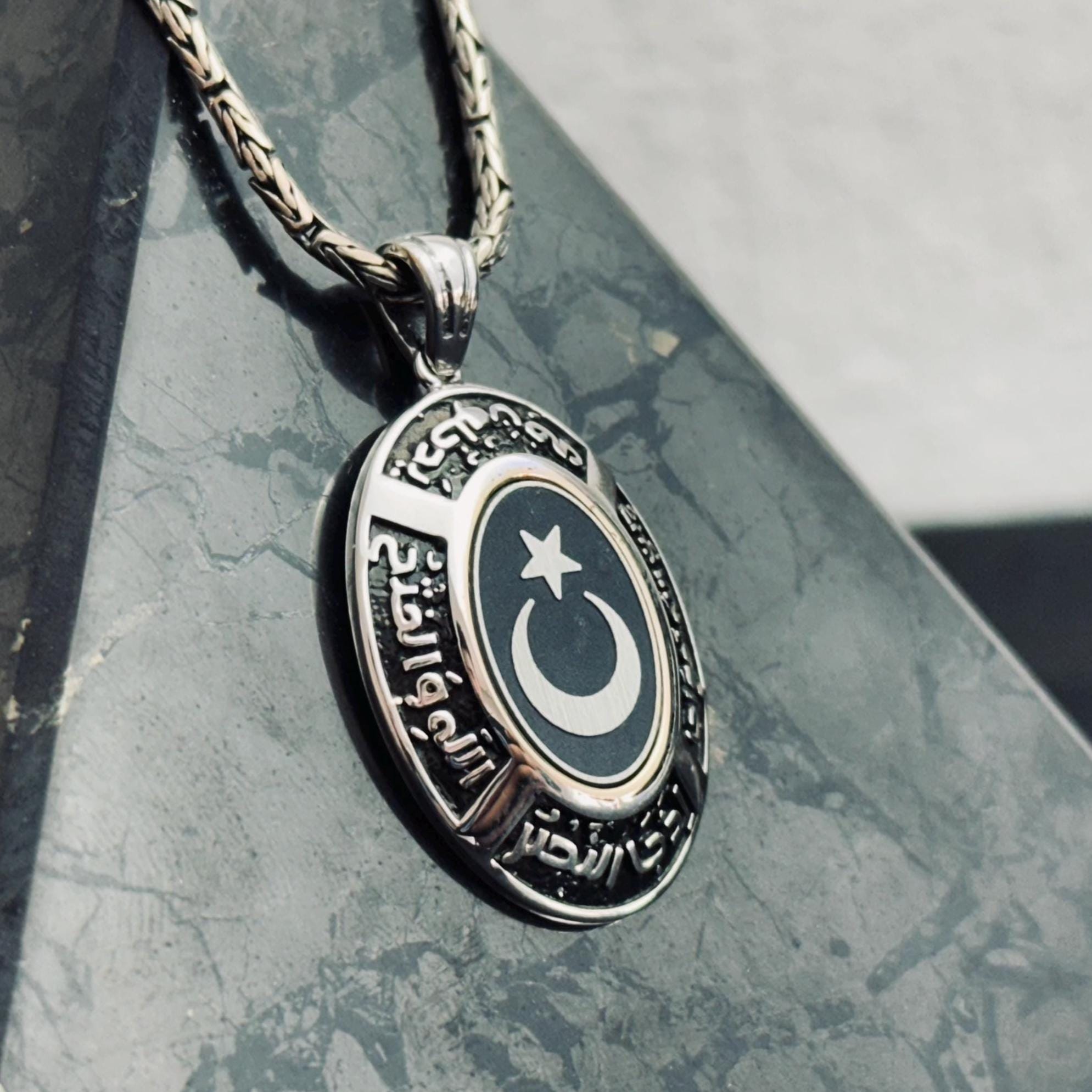 Hilal ve Yıldız Kolye, Sterlin Gümüş Oval Kolye Ucu (El Yapımı)
