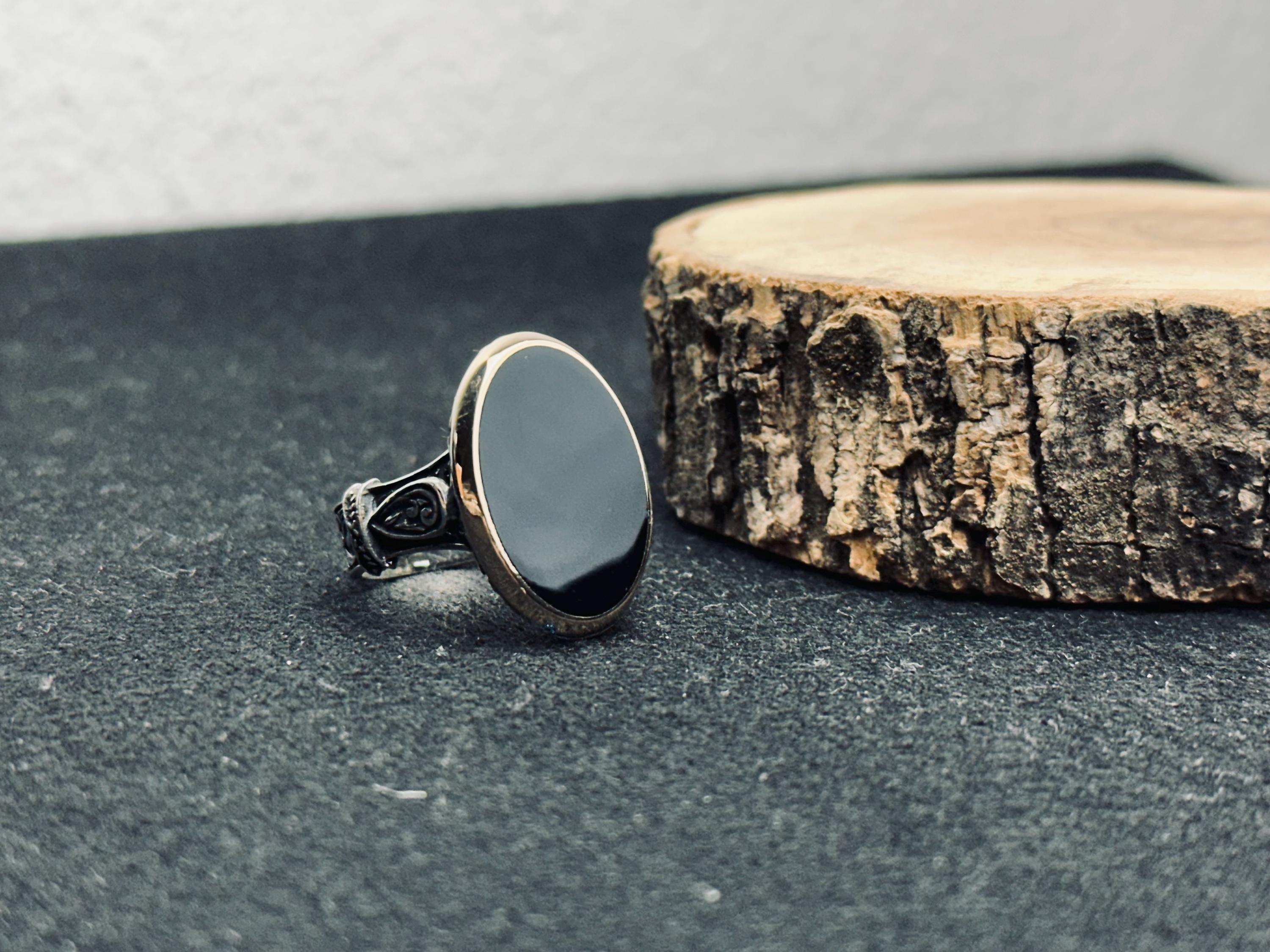 Oval Siyah Oniks Yüzük - El Yapımı Gümüş, Unisex Tarz