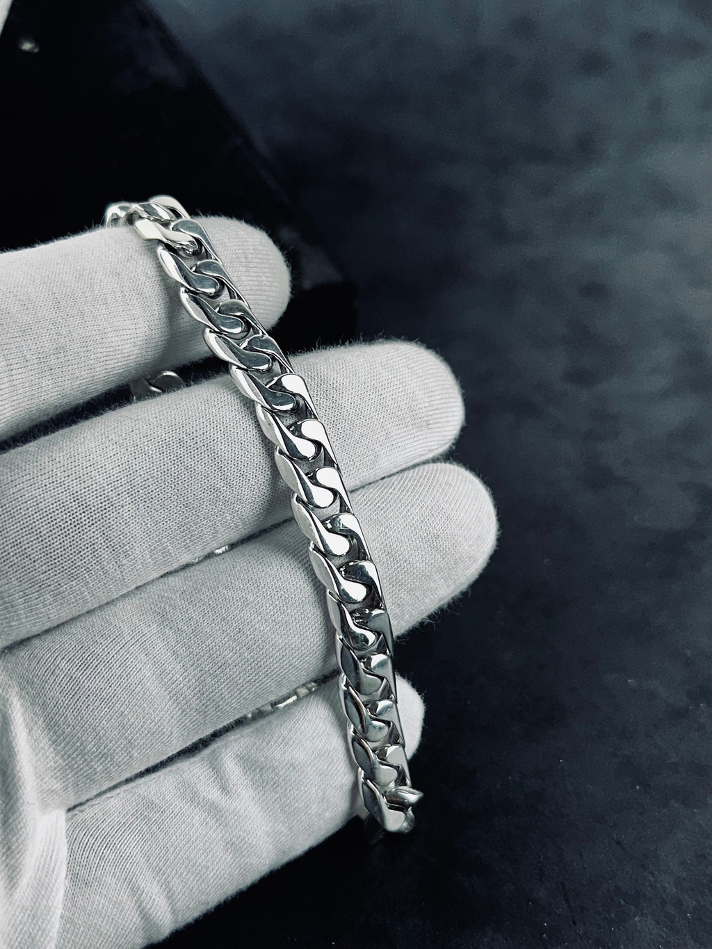 Gümüş Bileklik: El Yapımı 925 Ayar - Çıkarılabilir Özel Tasarım