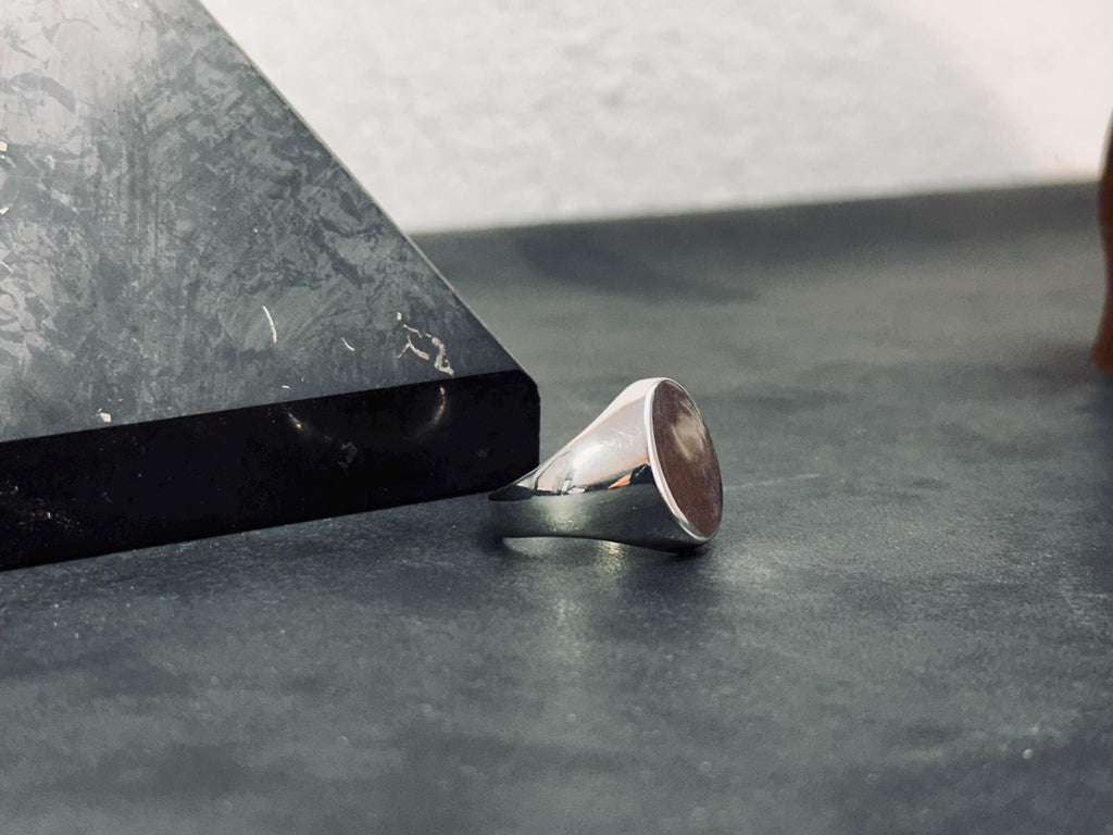 925 Ayar Gümüş Yuvarlak Yüzük: Klasik El Yapımı Unisex Tasarım