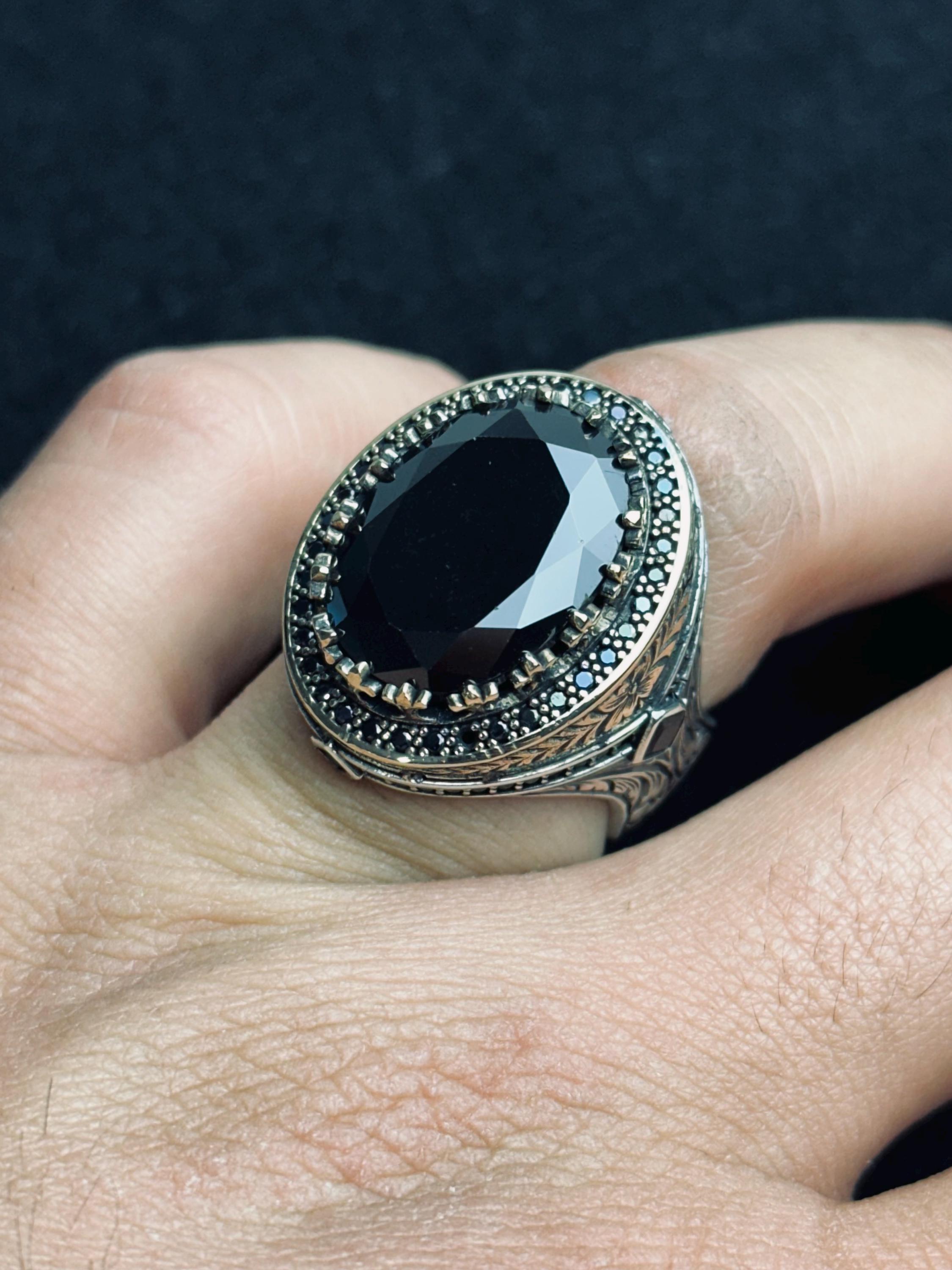 Oksitli Gümüş Yüzük: El Yapımı Zirkon Erkek Takı