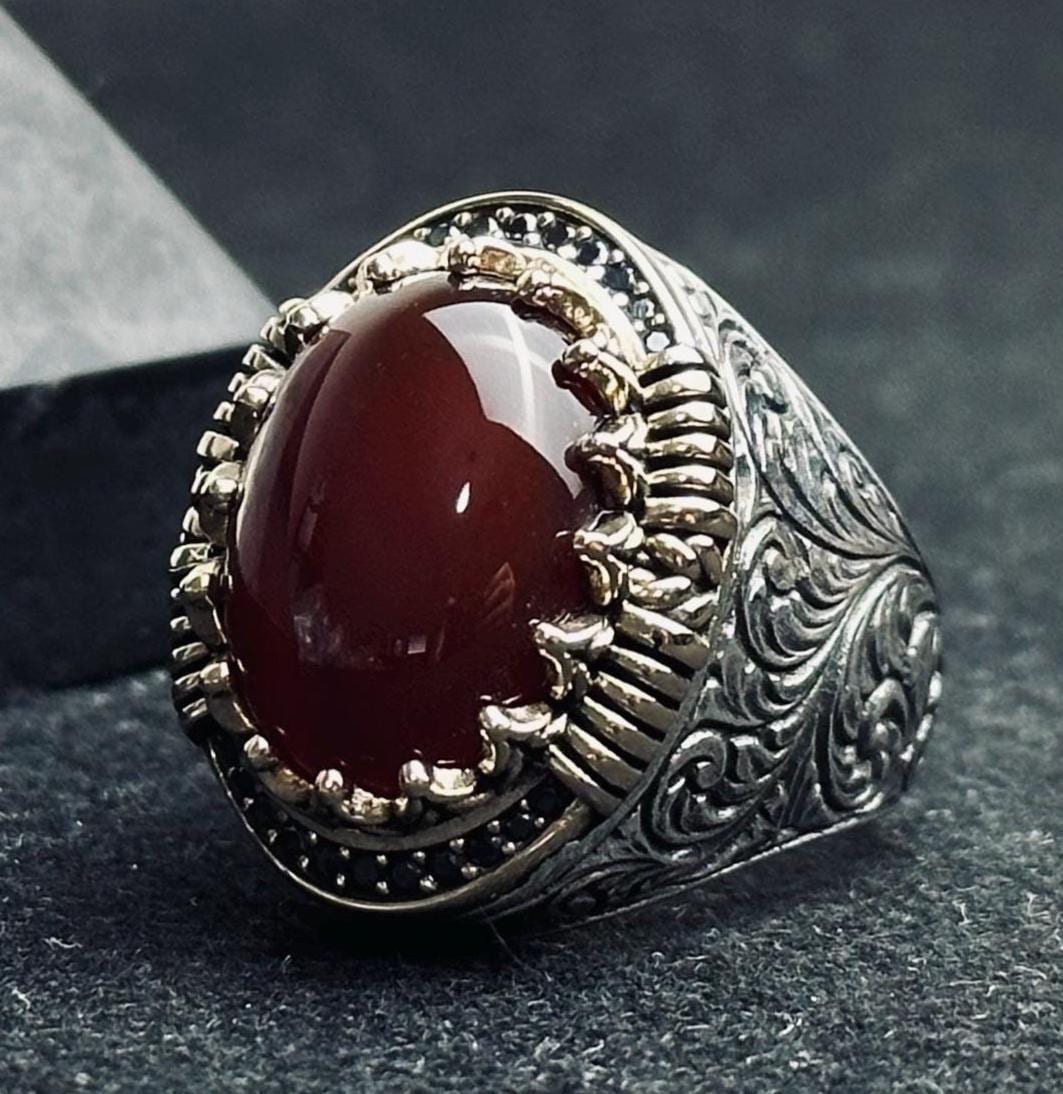 Erkek Kırmızı Akik Yüzük: Oval Akik Taşı, Gümüş