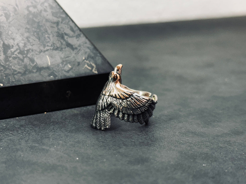 Kartal Gümüş Yüzük: Oksitlenmiş Sterlin, El Yapımı Minimalist Stil