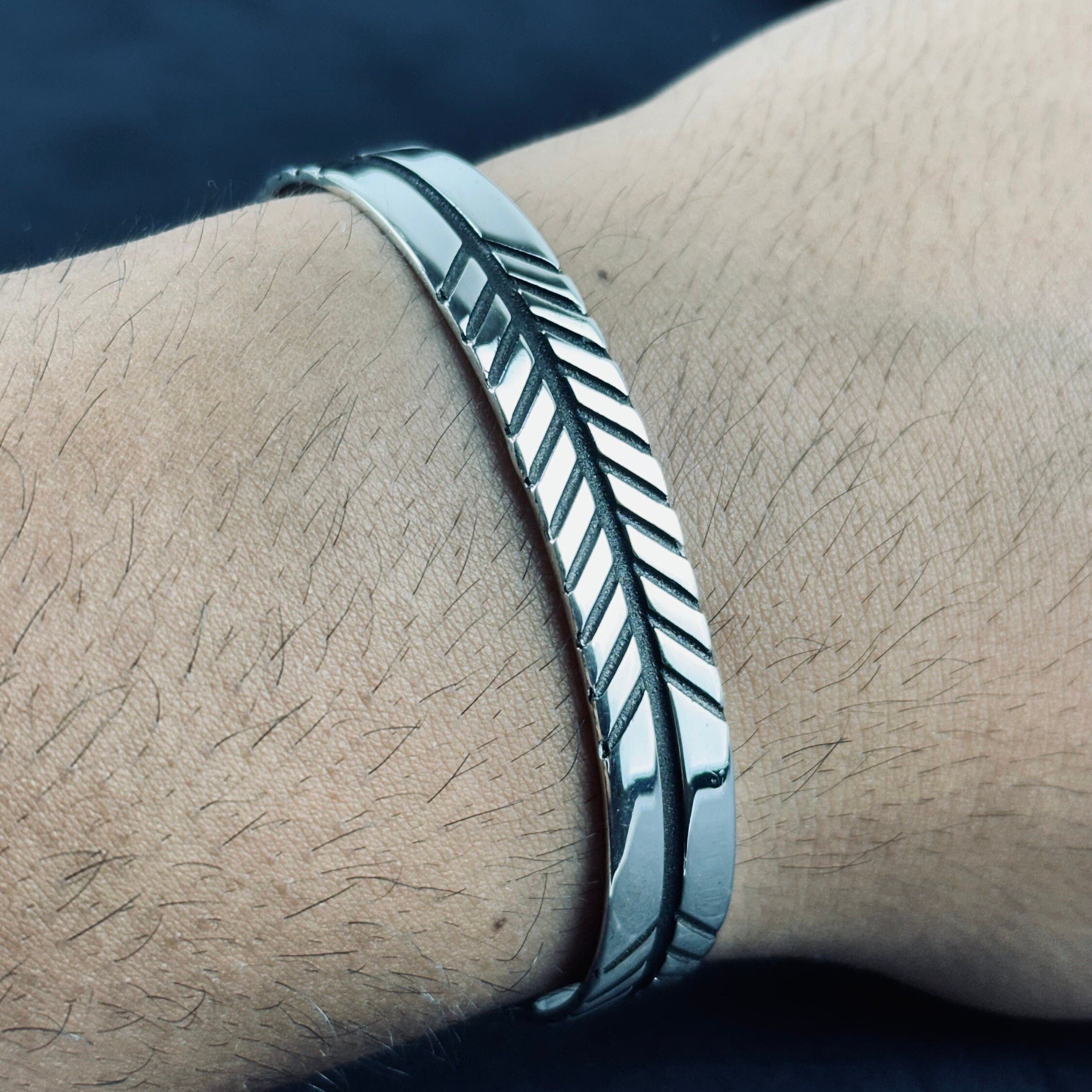 Som Gümüş Ok Kelepçe Bileklik - El Yapımı Unisex Takı