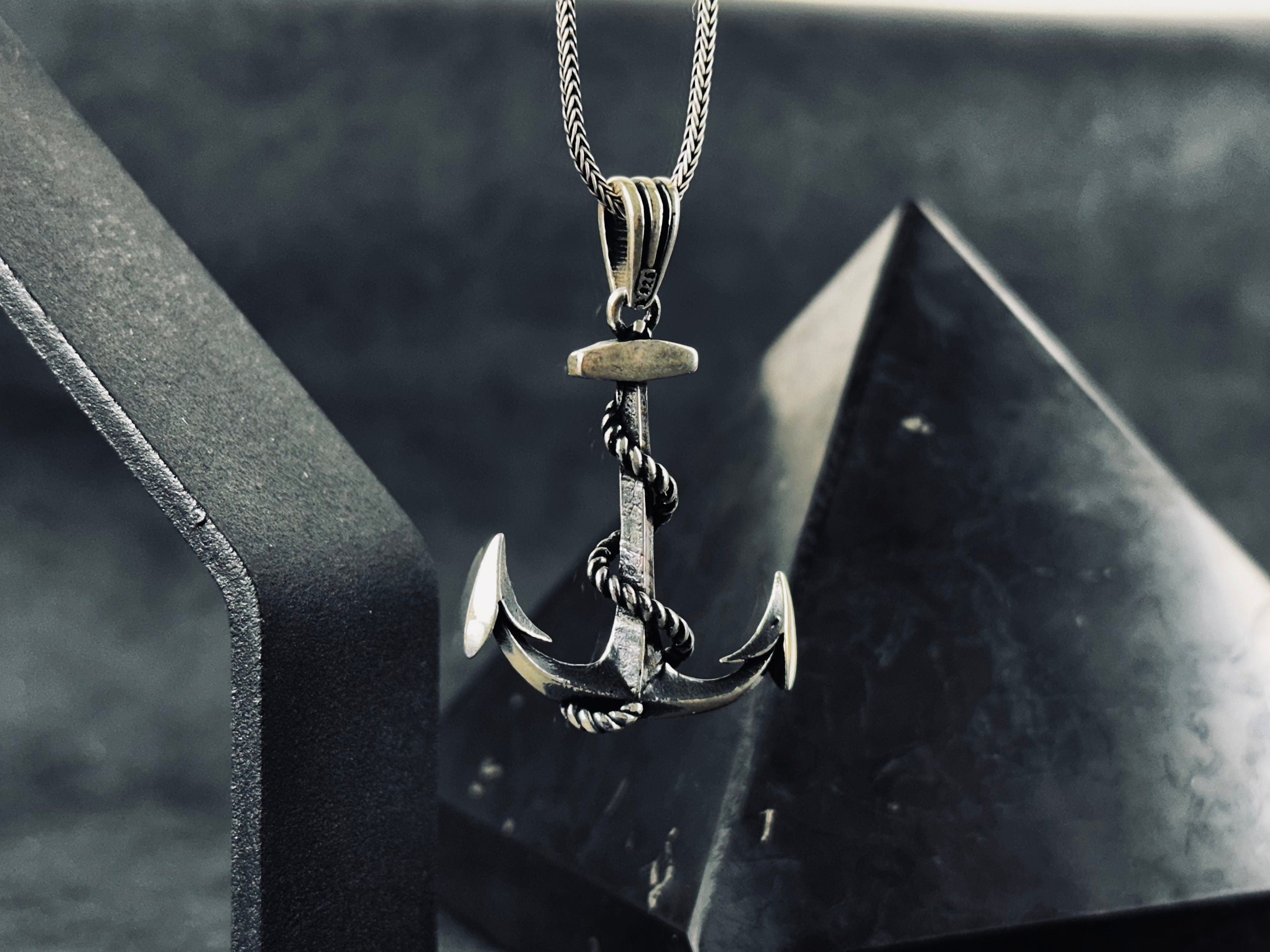 Çapa Kolye: Gümüş Denizci Takısı (Zincir Boyu Seçenekli)